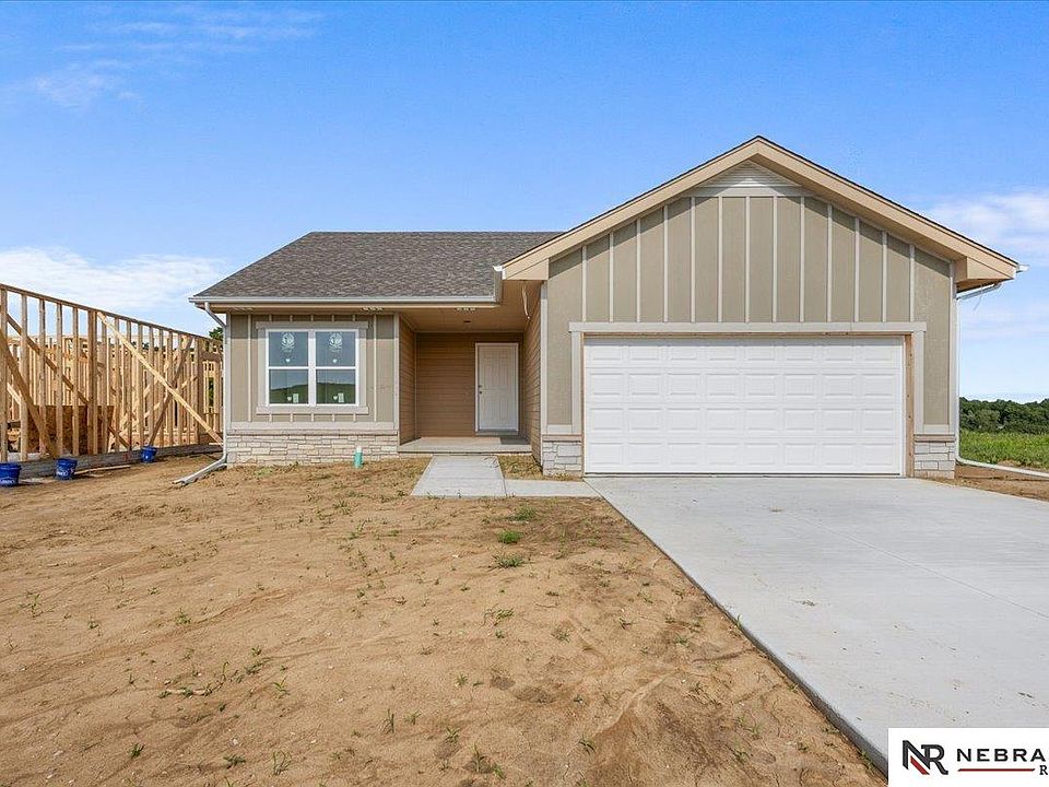 1st image of 1246 Meadow Ln