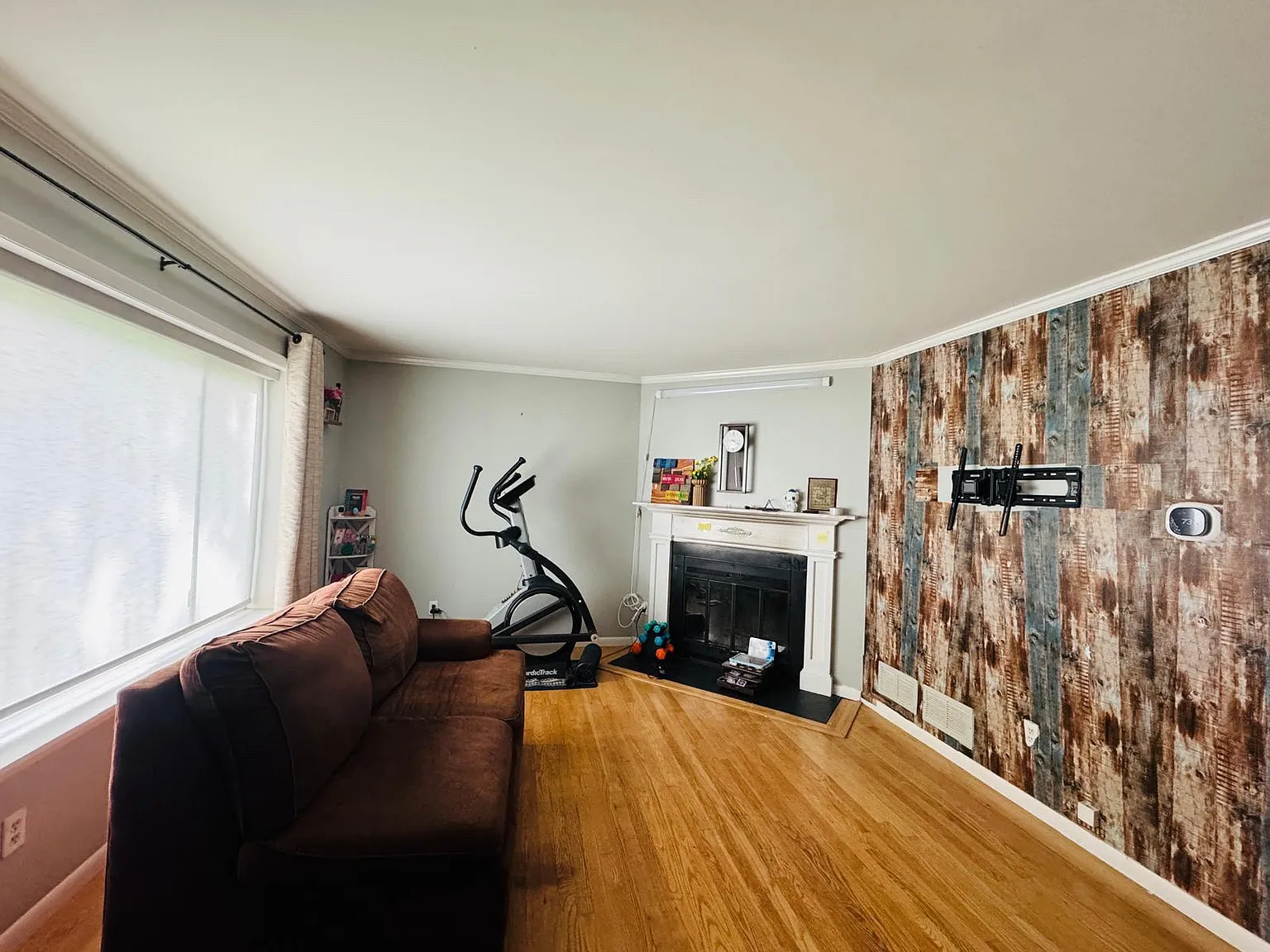 2 bed, 1843 sqft, $3,000 — Photo 4