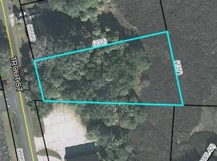 3399 Trout St, Brunswick, GA 31520