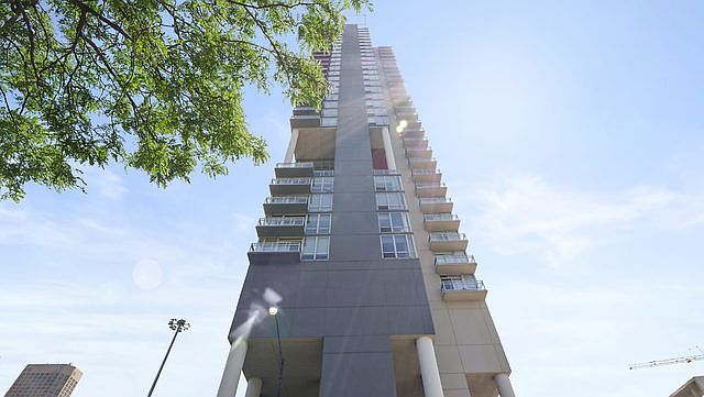 1st image of 737 W Washington Blvd APT 3507