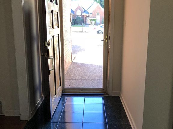2nd image of 2776 Fletcher Park Cir W #1