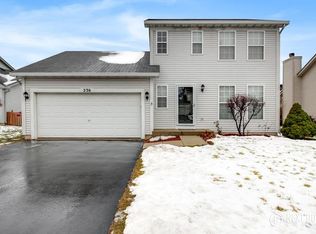 236 Saratoga Ln, Romeoville, IL 60446