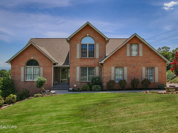 5501 Kesterbrooke Blvd, Knoxville, TN 37918