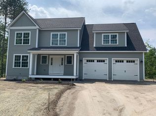 61 Buck St, Gorham, ME 04038