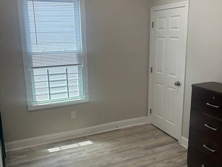 141-143 Howard Ave #3 — Photo 6