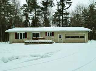 3864 Chain O Lakes Rd, Eagle River, WI 54521