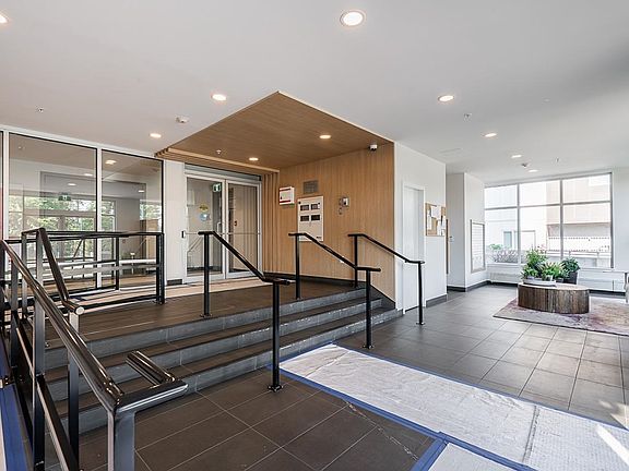 5th image of 13963 Boulevard 519 #105