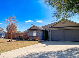 760 Cascade Cir, Springdale, AR 72764