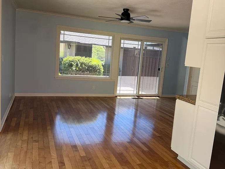 5447 Anselmo Ct — Photo 6