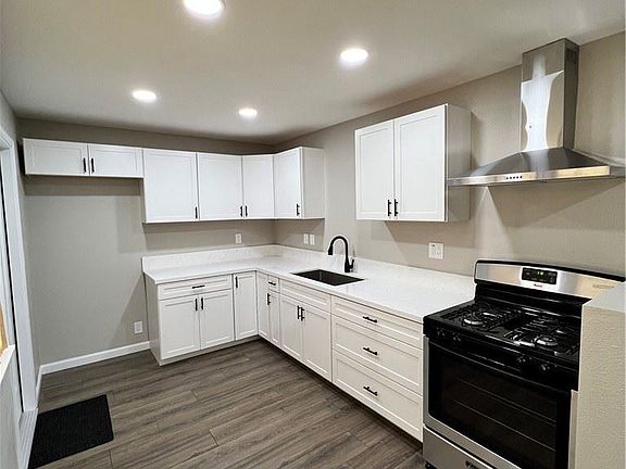 4th image of 417 W Central Ave