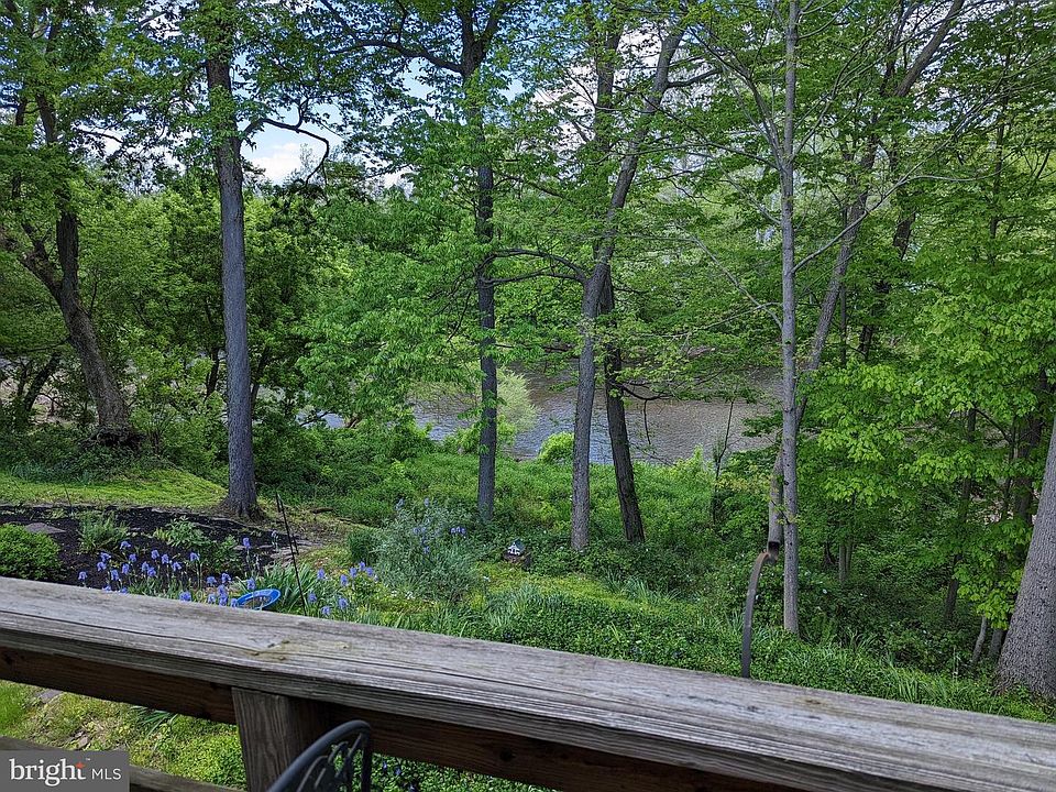 2nd image of 79 Old Mill Ln
