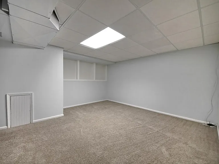 2301 Kingstowne Place Ct — Photo 20