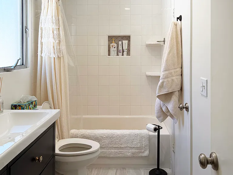 311 E Sierra Madre Blvd #B — Photo 9