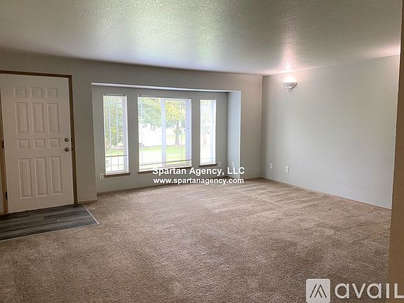 3rd image of 13411 113th Ave E #13411