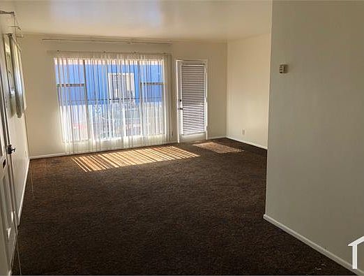 5th image of 1723 W 126th St