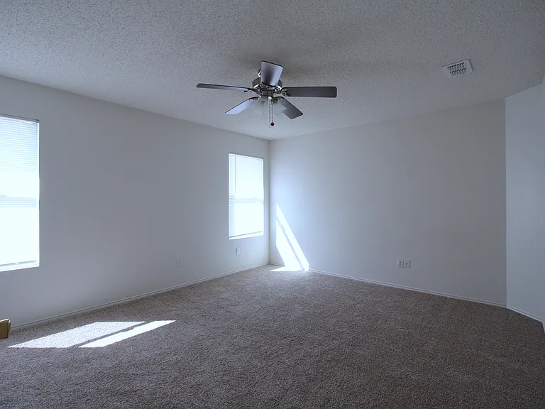 1397 Lochspring Dr — Photo 8