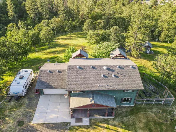 448 Wren Ridge Dr, Eagle Pt, OR 97524