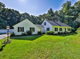 10 Pye Brook Ln, Boxford, MA 01921