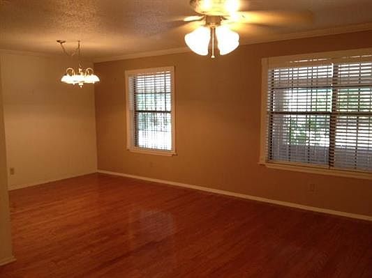 2nd image of 110 Florida St