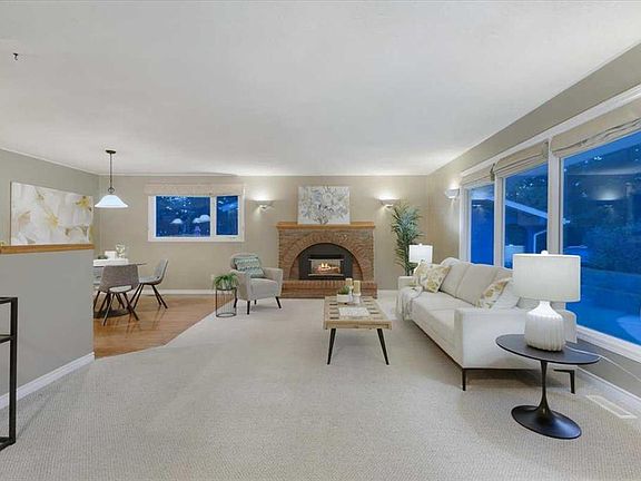 4th image of 124 N Oakmoor Pl SW
