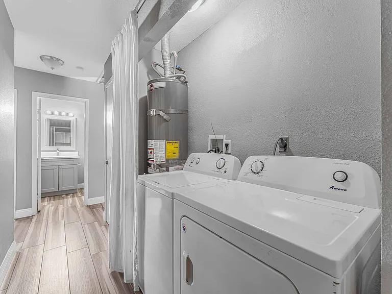 3636 Tempe St — Photo 13