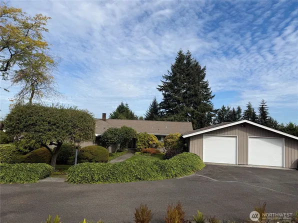 6217 Watchtower Road NE, Tacoma, WA 98422