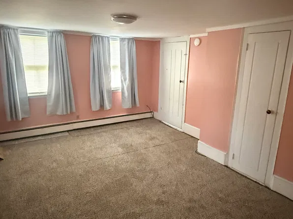51 Main St #B, Salisbury, MA 01952