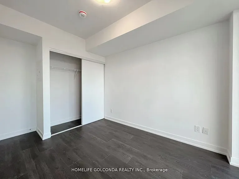 2031 Kennedy Rd #1121 — Photo 9