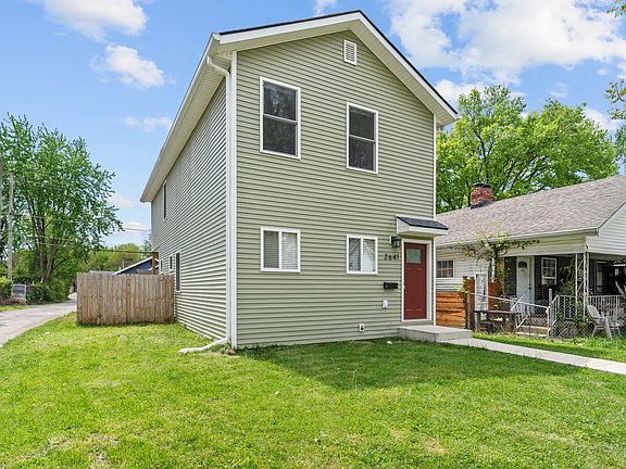 3rd image of 2641 E 18th St