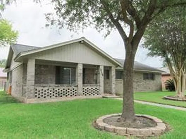 214 Kimswick Ct, Deer Park, TX 77536