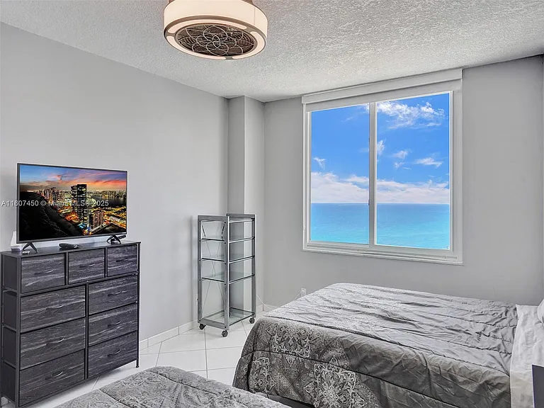 3725 S Ocean Dr #1506 — Photo 16