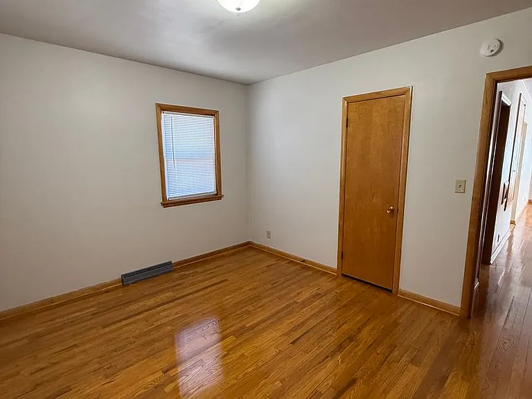 834 S 20th St — Photo 13