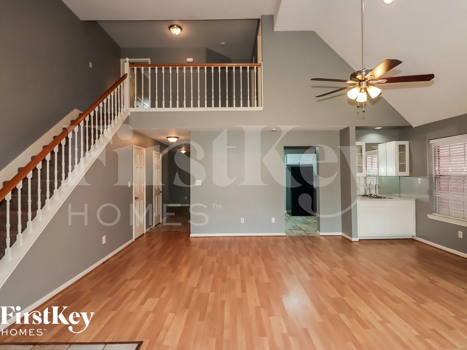 3 bed, 2.0 bath, 1860 sqft, $1,760 — Photo 3