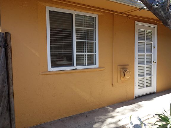 3rd image of 938 20th St #1/2