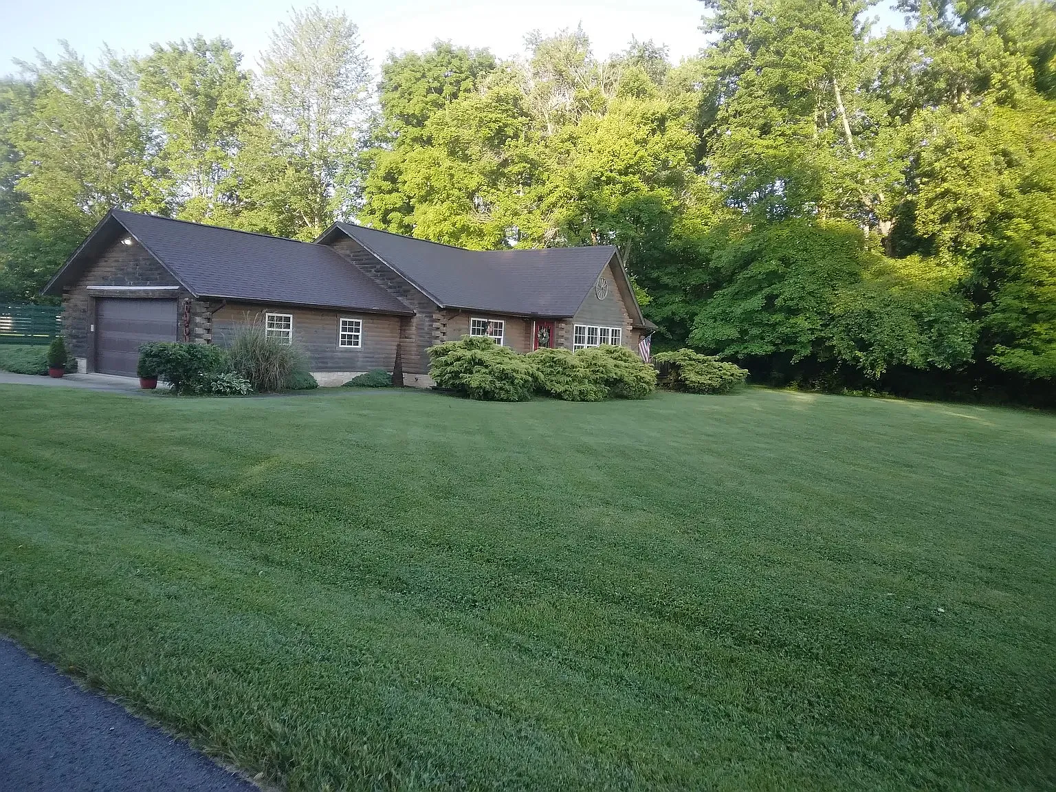 3 bed, 1756 sqft, $3,600 — Photo 2