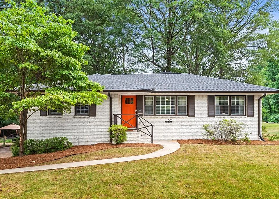 262 Church Rd SW