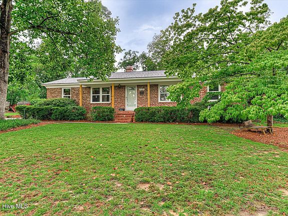 5th image of 1131 Crestview Drive