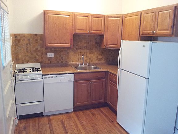 2nd image of 5003 N Damen Ave #2