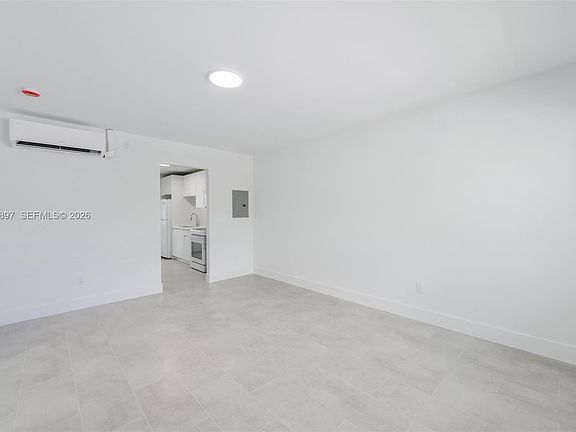 4th image of 505 SW 7th Ct #6