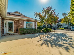 101 Bogue Dr, Morehead City, NC 28557