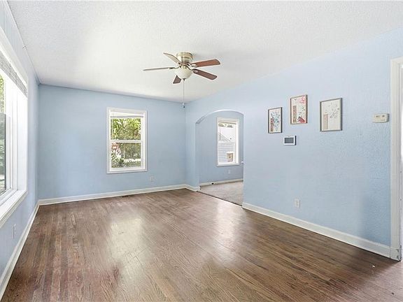5th image of 1867 N 37th St