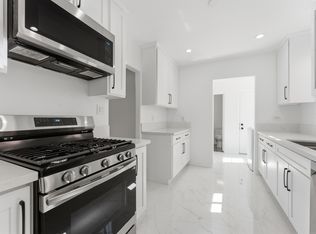 824 S Holt Ave #824, Los Angeles, CA 90035