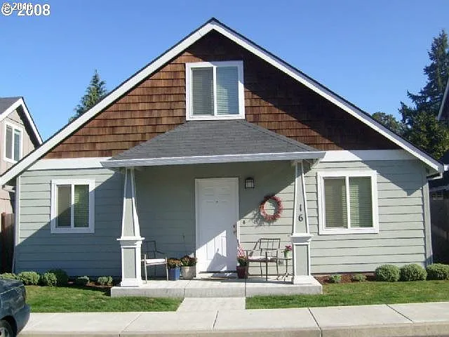 601 W 1st St Unit 16 photo 1