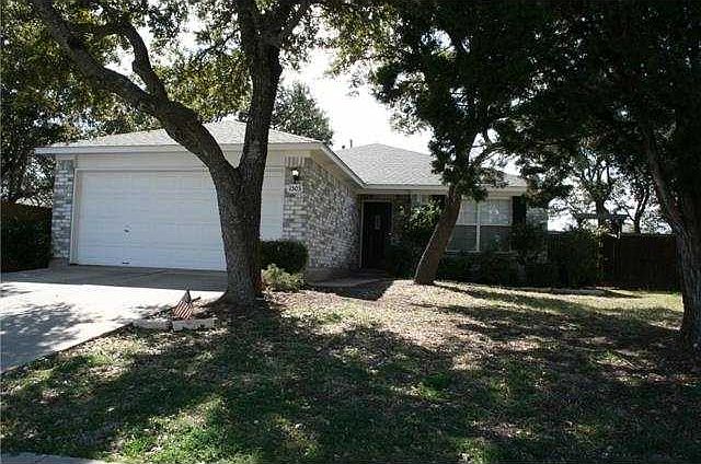 1st image of 1503 Carriage Hills Trl