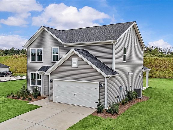 3rd image of 817 Sweetwater Springs Dr