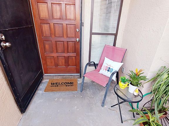 4th image of 337 Villa Canto St