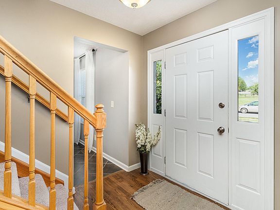 5th image of 11267 Sheffield Ln