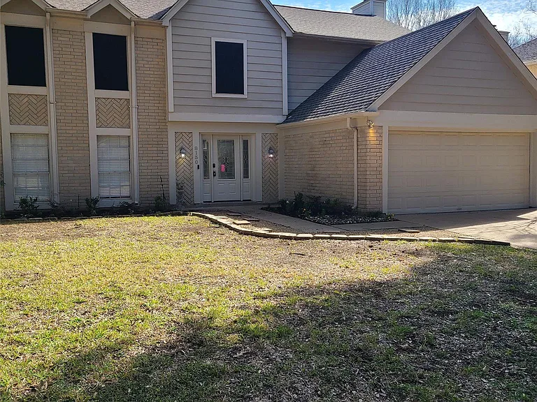 8130 Sunny Ridge Dr — Photo 2
