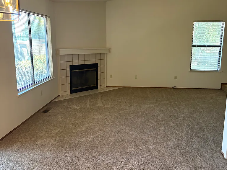 10 Peppermill Ct — Photo 6