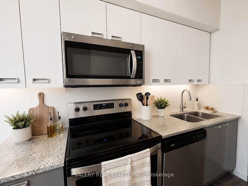 1st image of 257 Hemlock St #108